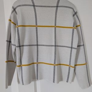 Tahari Gray and Yellow Plaid Women's Sweater